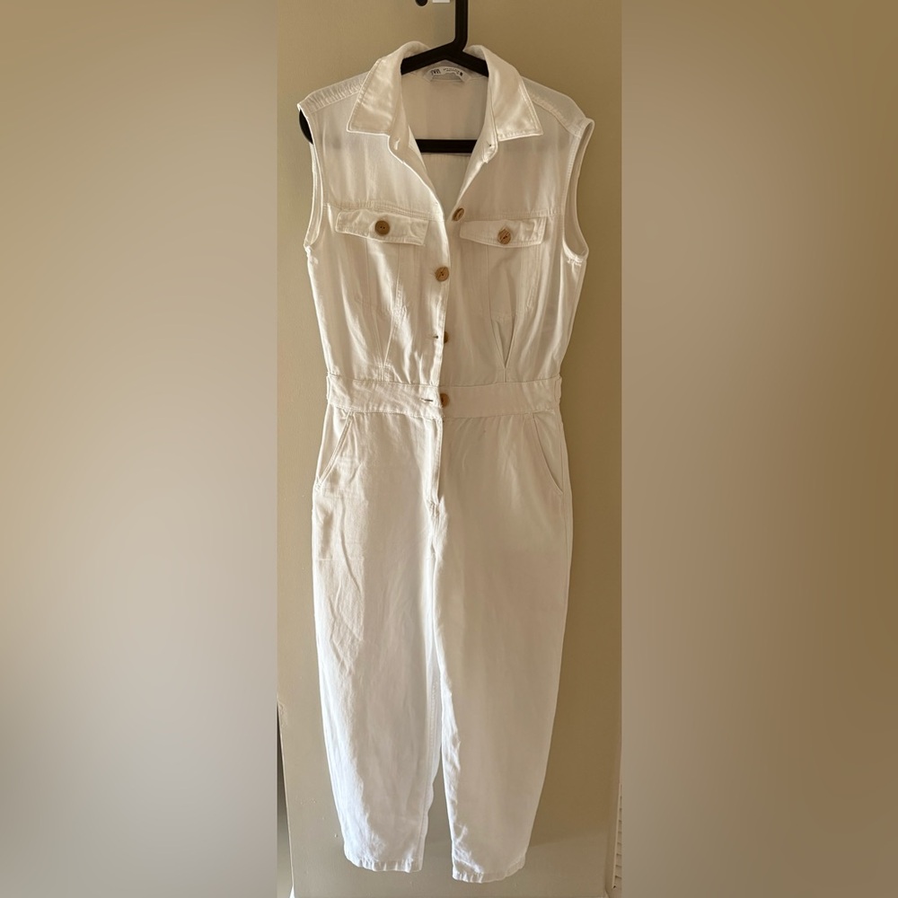 Zara White Sleeveless Jumpsuit